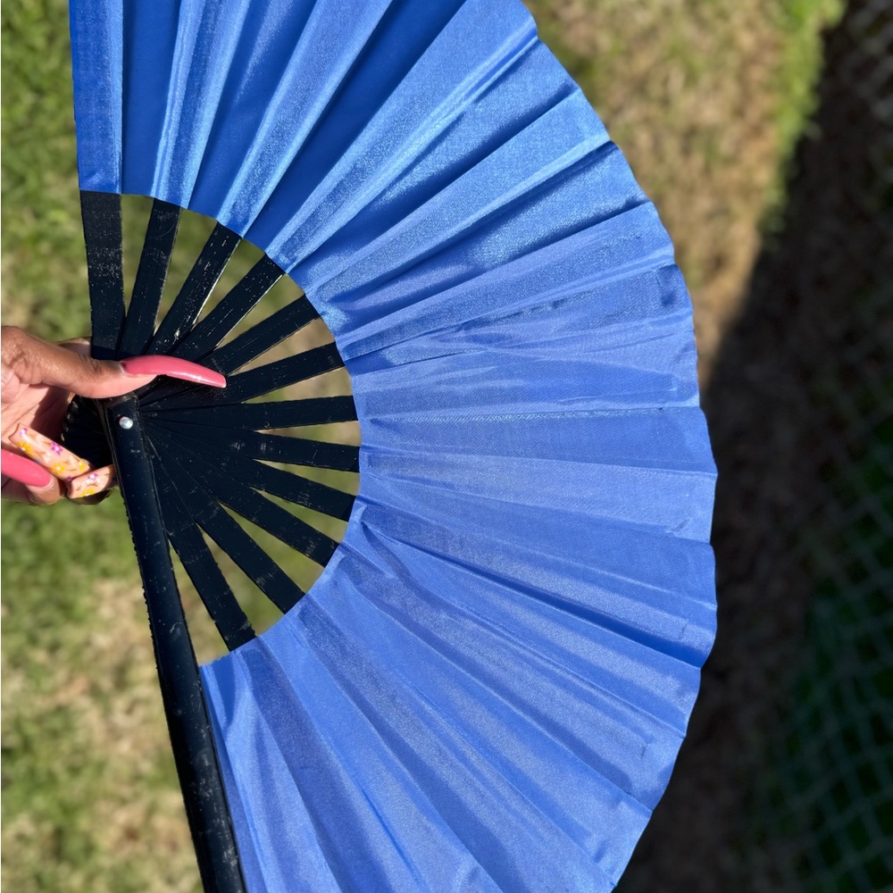 Colorful Handheld Fans Set - Picture 3 of 10